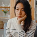 心累女人心情語錄：心累的感覺，是讓人说不出口的隱痛，煎熬焦慮著。